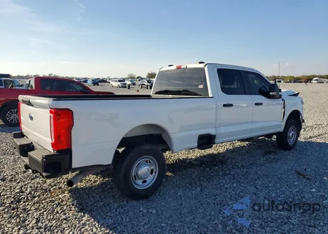 2024 Ford F250 Super Duty z USA, uszkodzony, nr VIN 1FT7W2BAXREF21399